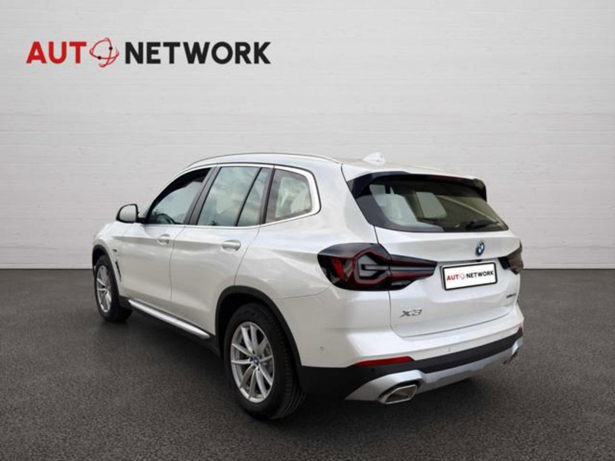 BMW X3 xDrive30e (2)