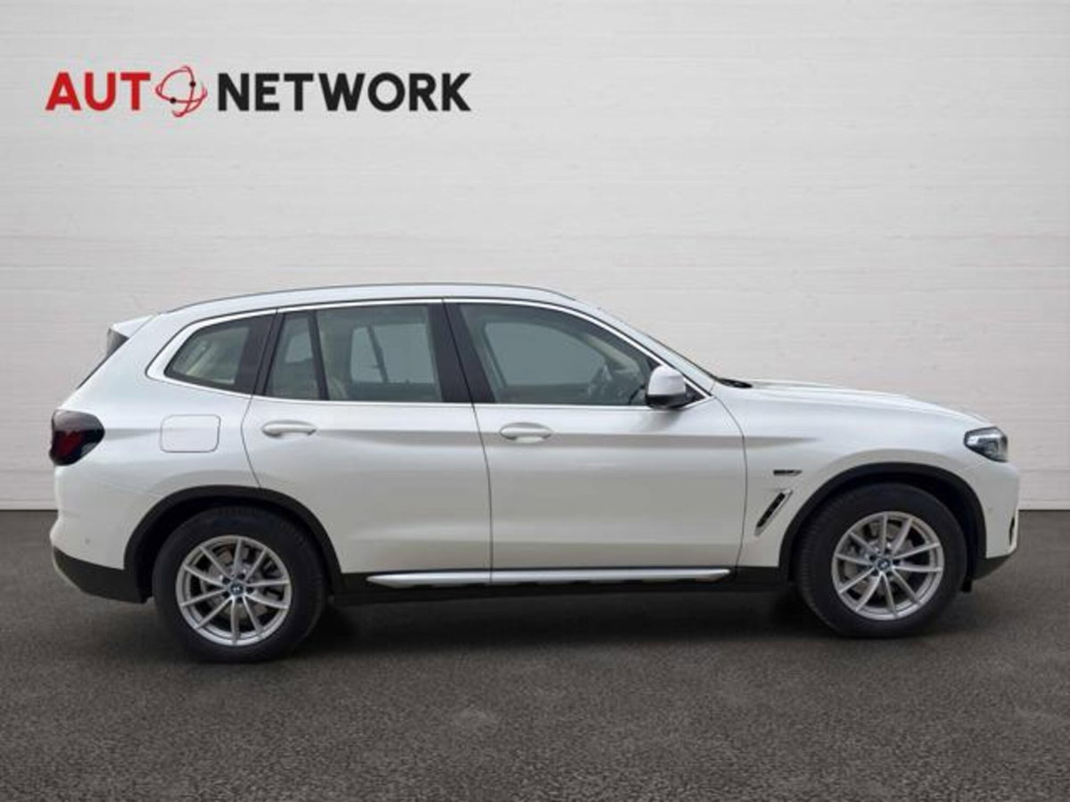 BMW X3 xDrive30e (8)