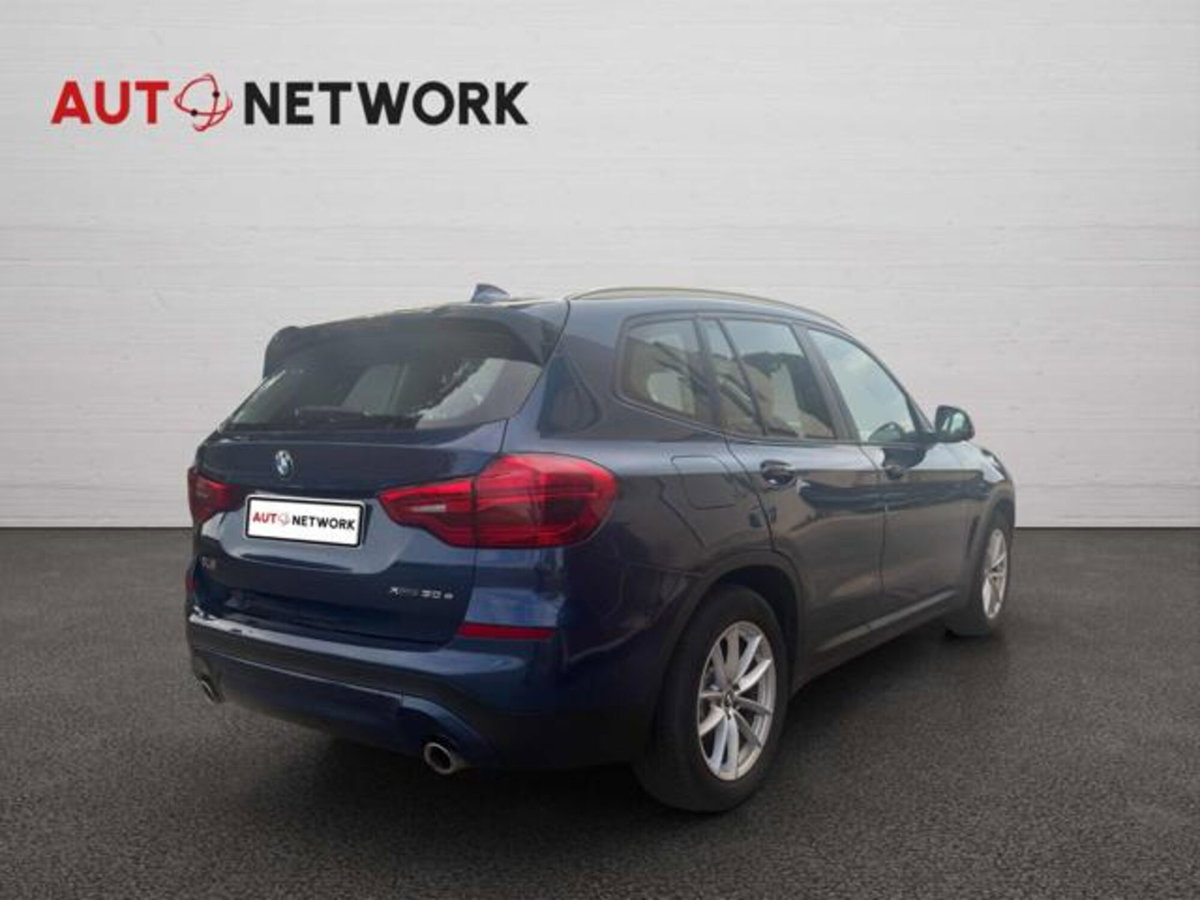 BMW X3 xDrive30e Business Advantage (4)