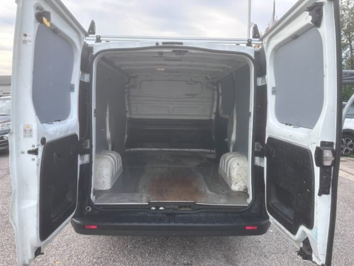Renault Trafic Furgone T27 1.6 dCi 120CV PC-TN-DC Furgone (9)