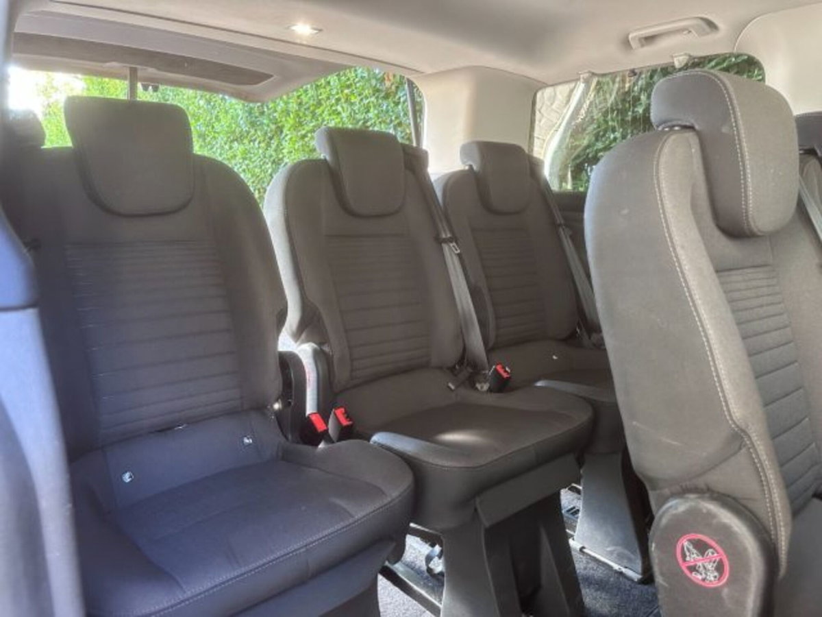 Ford Tourneo Custom 320 2.0 ecoblue 150cv Titanium X L2H1 (10)