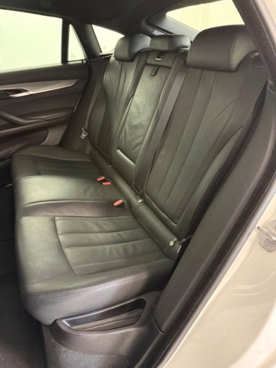 BMW X6 xDrive30d 258CV Msport (18)
