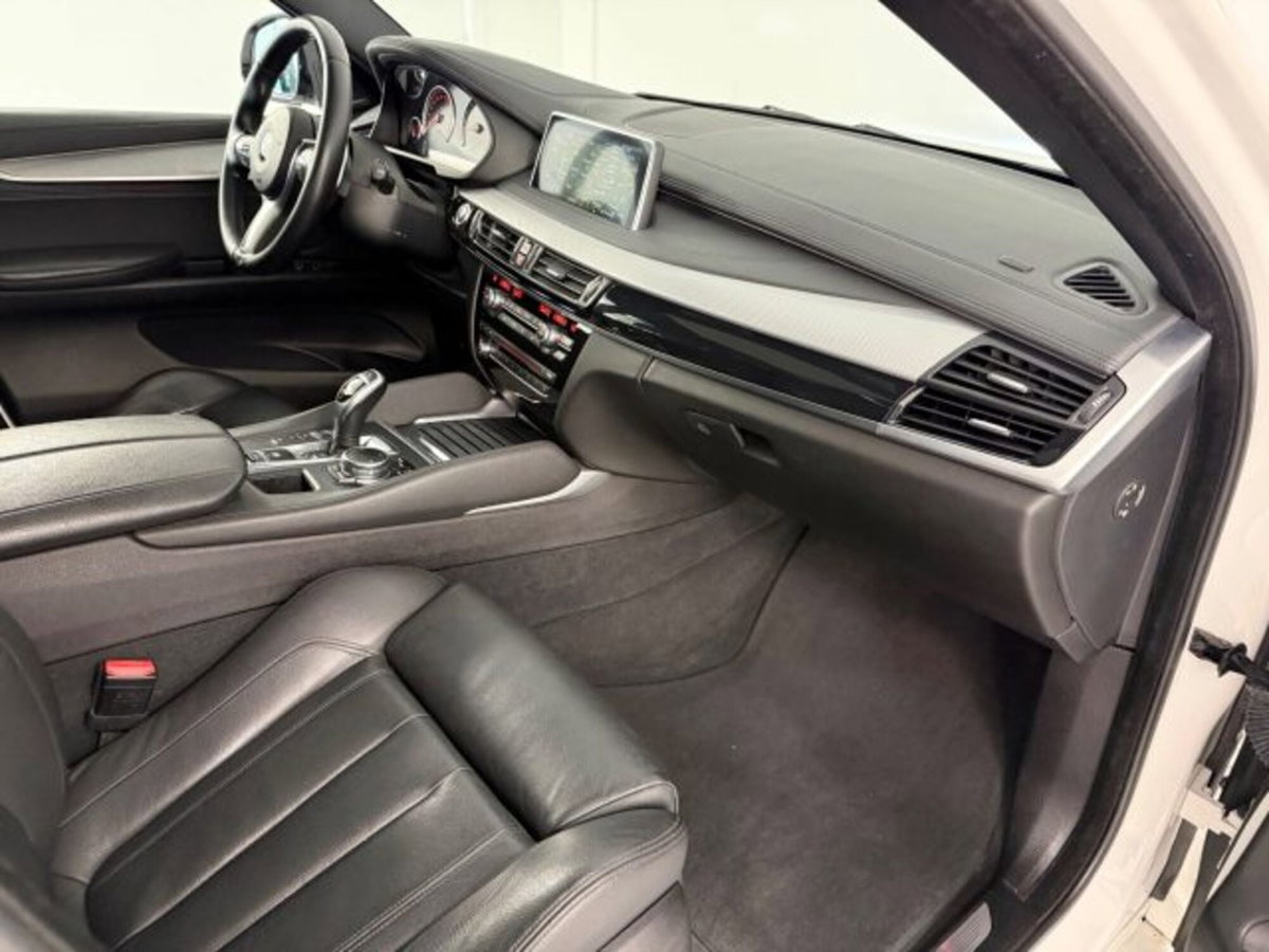 BMW X6 xDrive30d 258CV Msport (6)