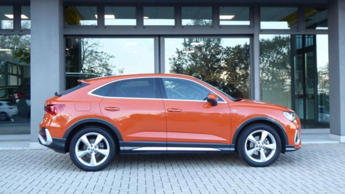 Audi Q3 Sportback Sportback 35 2.0 tdi s-tronic (4)