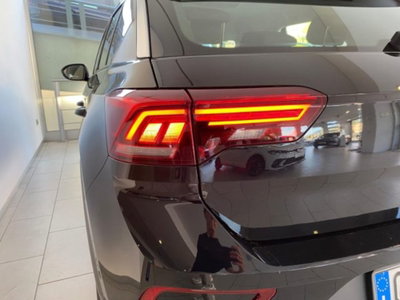 Volkswagen T-Roc 2.0 tdi Life 115cv (11)