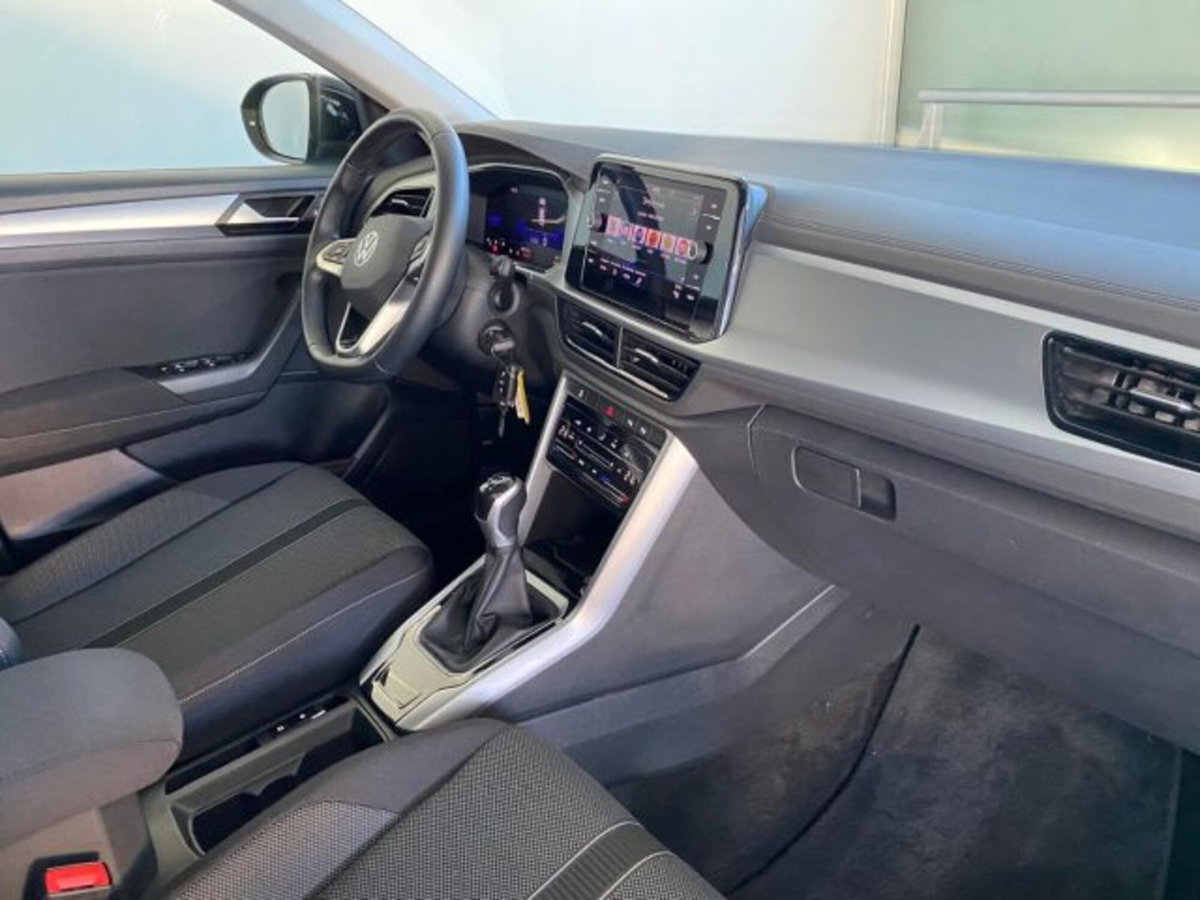 Volkswagen T-Roc 2.0 tdi Life 115cv (7)