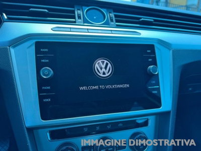 Volkswagen Passat Variant 2.0 TDI DSG Executive BlueMotion Tech. (16)