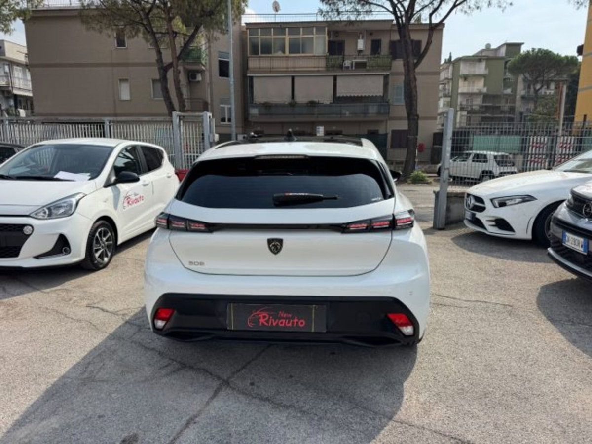 Peugeot 308 BlueHDi 130 S&S EAT8 Allure Pack (14)