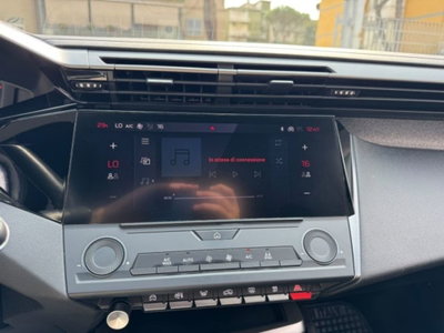 Peugeot 308 BlueHDi 130 S&S EAT8 Allure Pack (18)