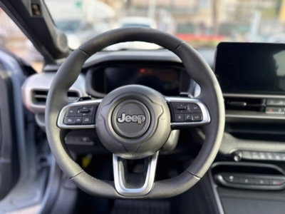 Jeep Avenger 1.2 turbo e-hybrid mhev 85th Anniversary fwd 110cv edct6 (10)