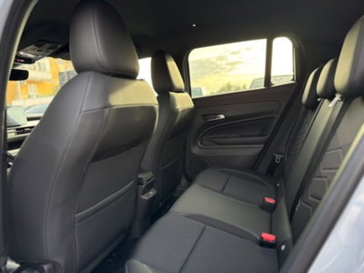 Jeep Avenger 1.2 turbo e-hybrid mhev 85th Anniversary fwd 110cv edct6 (12)
