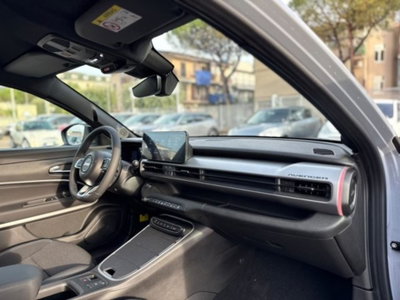 Jeep Avenger 1.2 turbo e-hybrid mhev 85th Anniversary fwd 110cv edct6 (14)