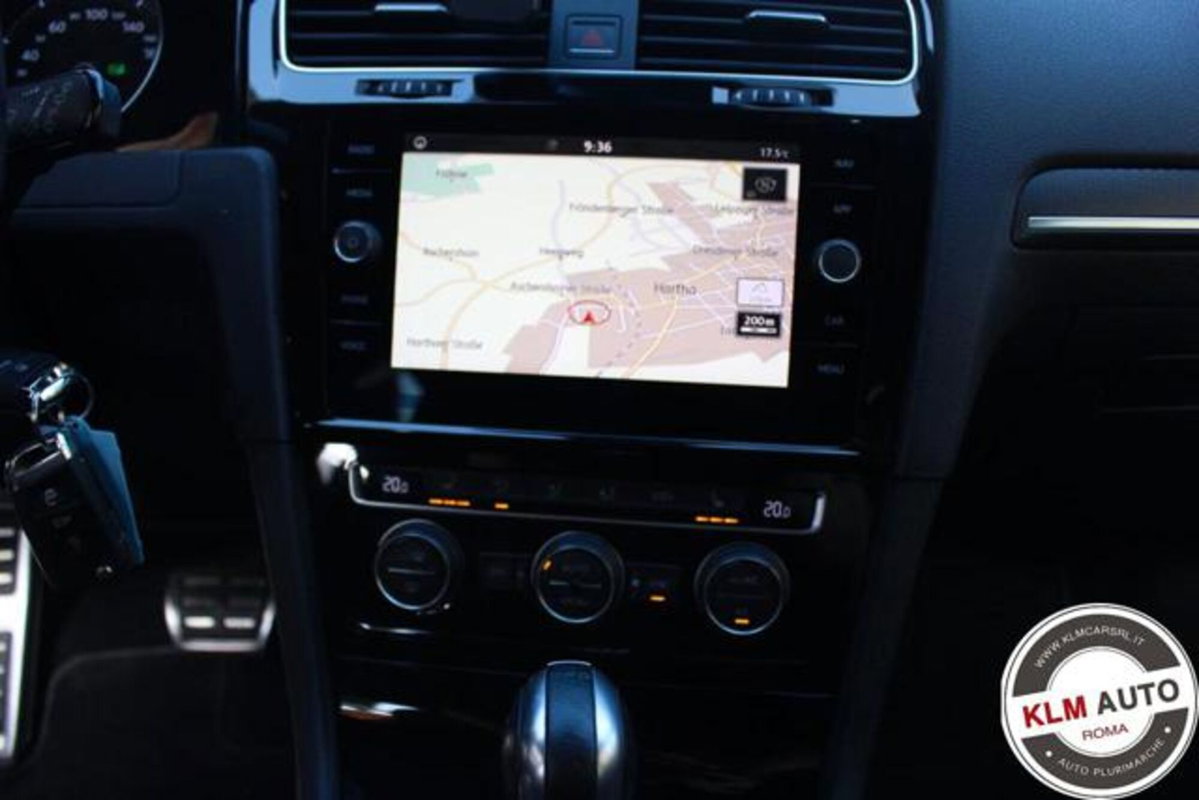 Volkswagen Golf GTI Performance 2.0 245 CV TSI DSG 5p. BMT (9)