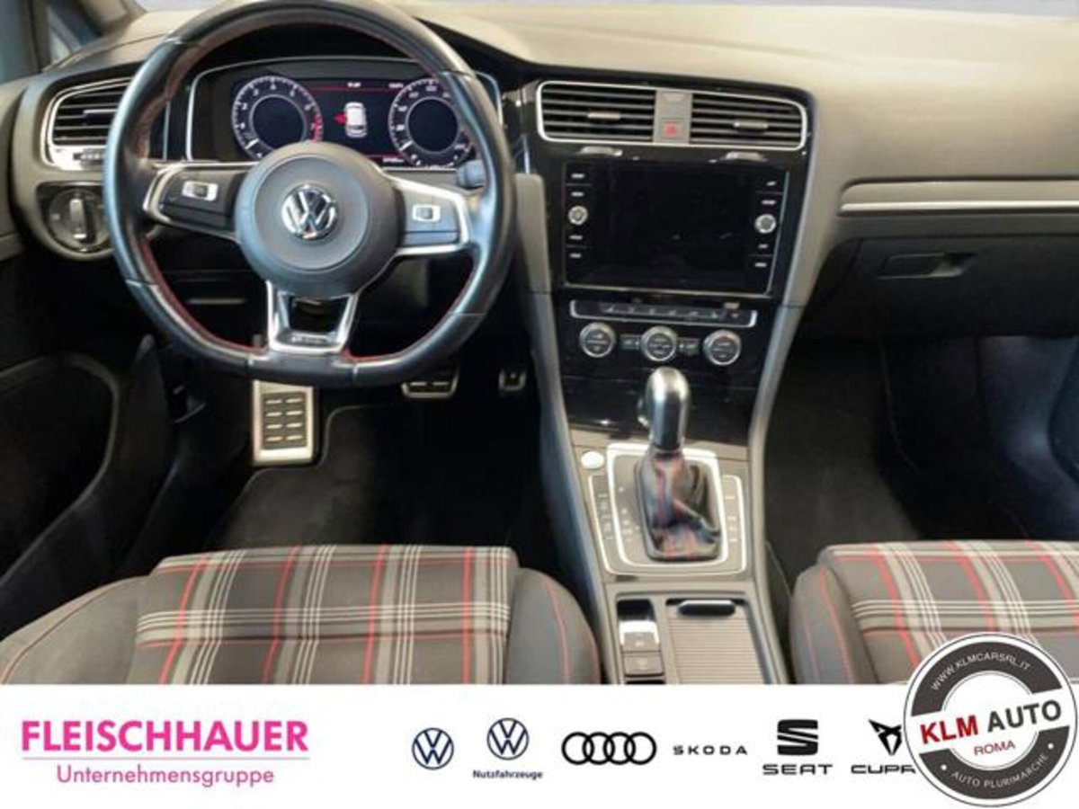 Volkswagen Golf GTI Performance 2.0 245 CV TSI DSG 5p. BMT (10)