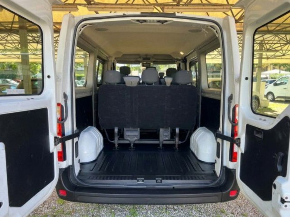 Nissan NV400 Furgone 30 2.3 dCi 125CV PC-TN Bus (11)