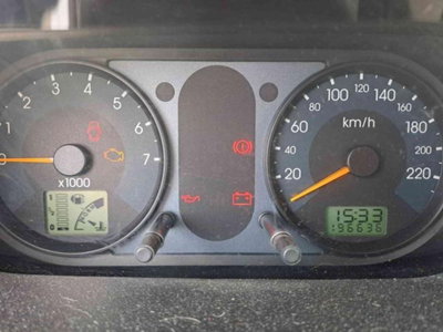 Ford Fiesta 1.2 16V 3p. Ghia (5)