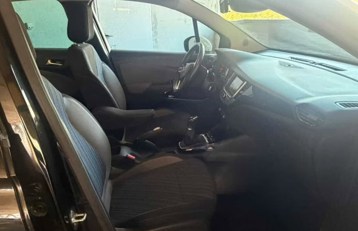 Opel Crossland X 1.2 12V Start&Stop 120 Anniversary (3)
