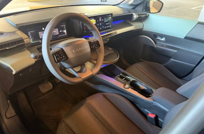 Lancia Ypsilon 1.2 mhev Edizione Limitata Cassina e-dct (10)