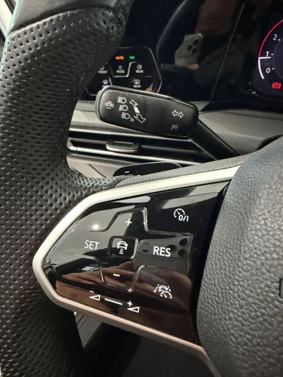 Volkswagen Golf 2.0 tsi GTI MT Ultimate 245cv (10)