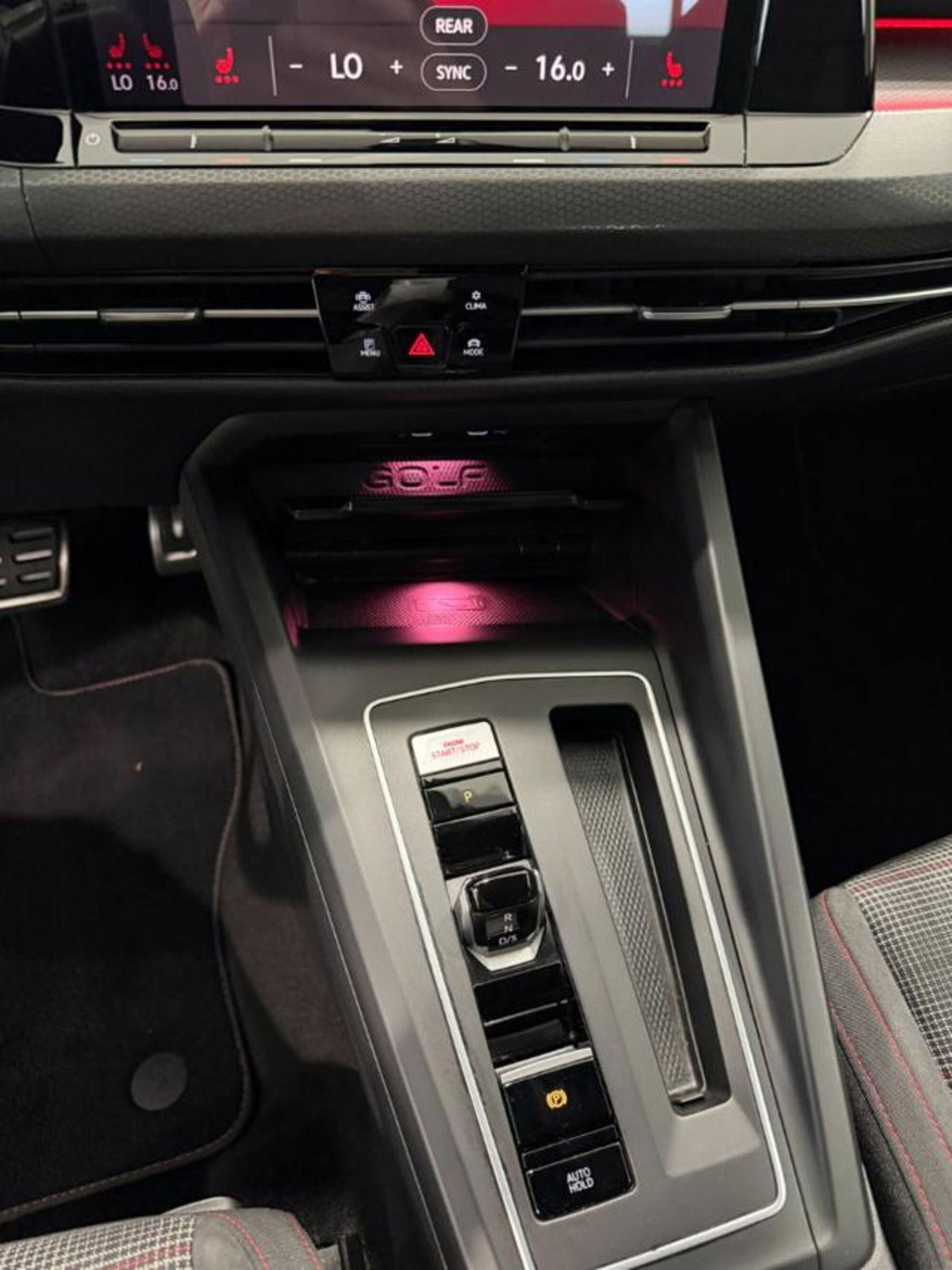 Volkswagen Golf 2.0 tsi GTI MT Ultimate 245cv (14)