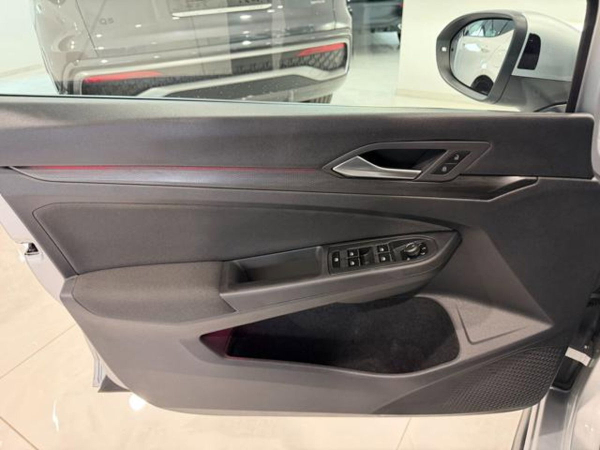 Volkswagen Golf 2.0 tsi GTI MT Ultimate 245cv (19)