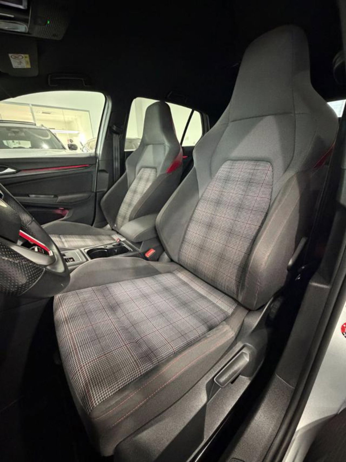 Volkswagen Golf 2.0 tsi GTI MT Ultimate 245cv (8)