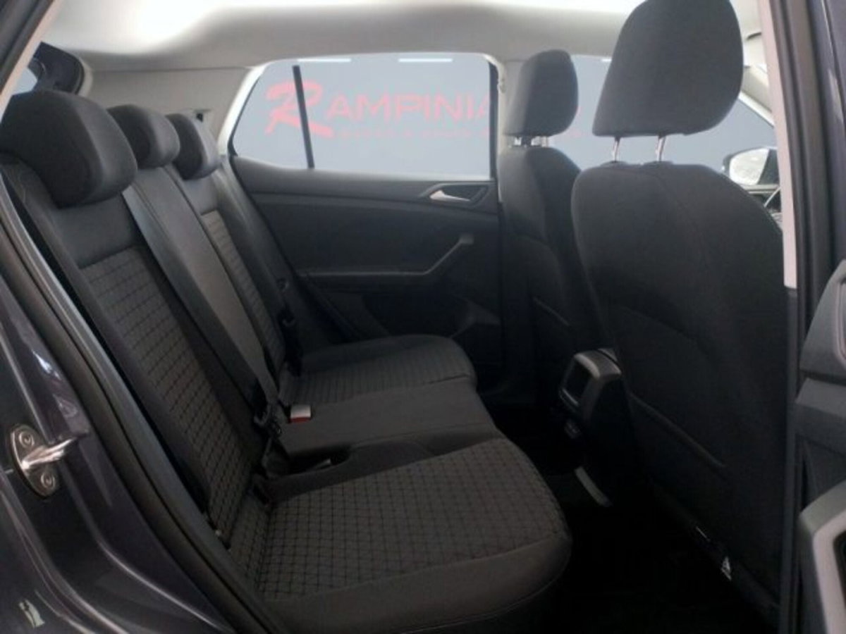 Volkswagen T-Cross 1.0 TSI Style BMT (17)