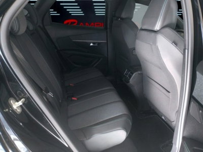 Peugeot 3008 BlueHDi 130 S&S EAT8 Allure Pack (17)