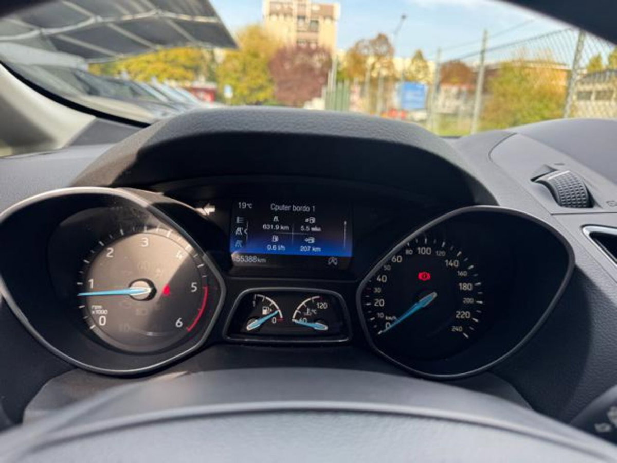 Ford C-Max 1.5 TDCi 95CV Start&Stop Business N1 (11)