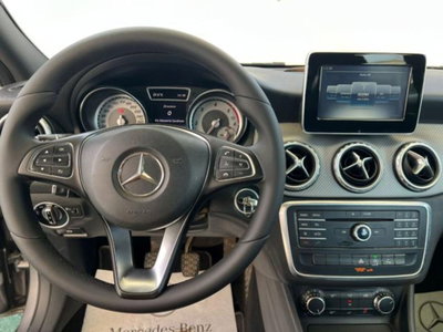 Mercedes-Benz GLA SUV 220 d Automatic 4Matic Business (10)