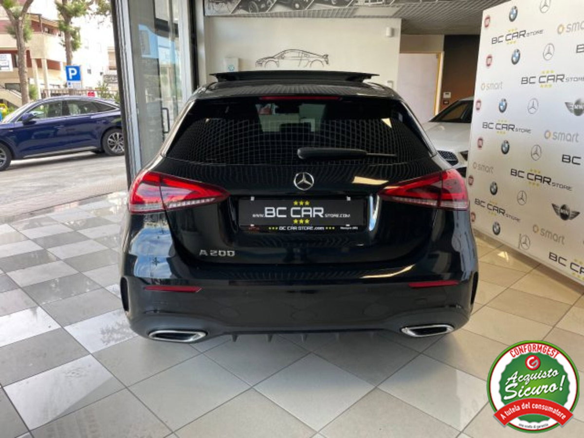 Mercedes-Benz Classe A Sedan 200 Automatic 4p. Premium (5)