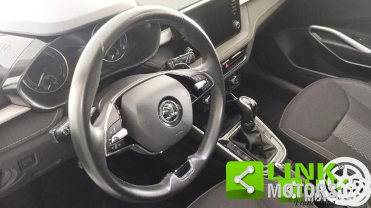 Skoda Fabia 1.0 tsi evo Style 110cv dsg (10)