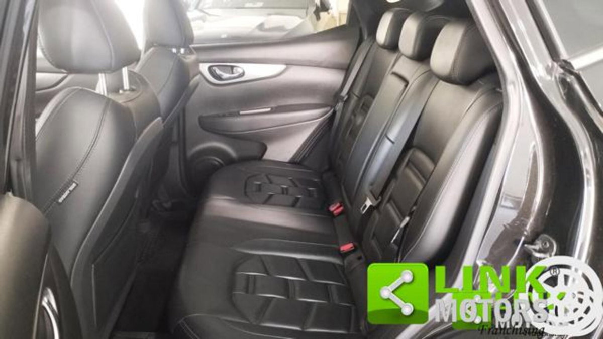 Nissan Qashqai 1.7 dCi 150 CV Tekna (13)
