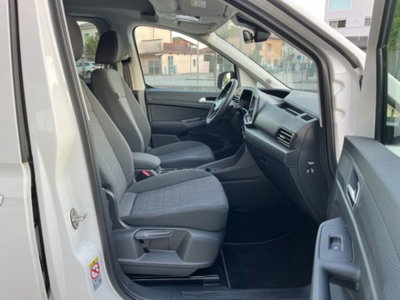 Volkswagen Caddy 2.0 TDI 122 CV Style Maxi (7)