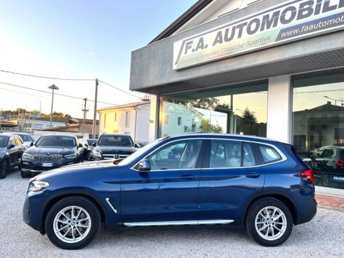 BMW X3 xdrive20d mhev 48V auto (10)