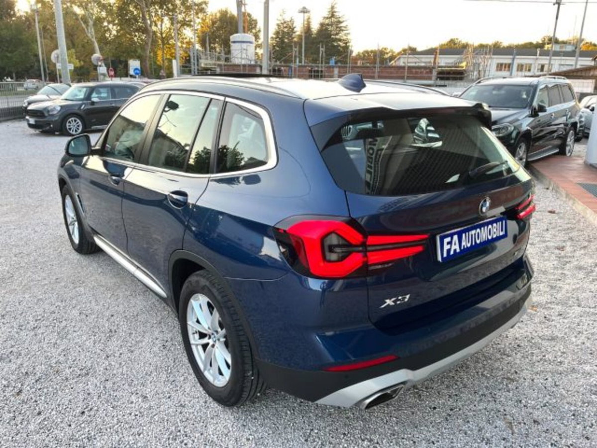 BMW X3 xdrive20d mhev 48V auto (16)