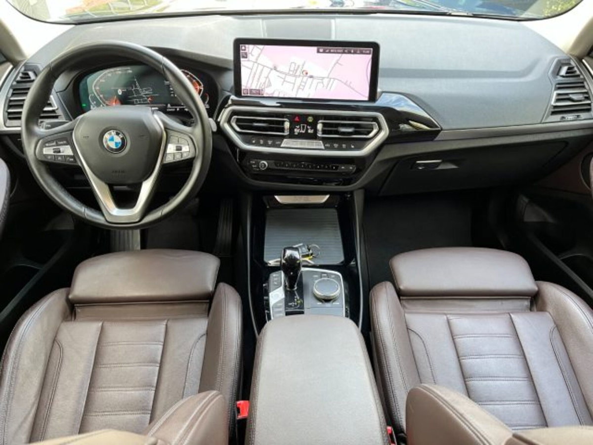 BMW X3 xdrive20d mhev 48V auto (6)