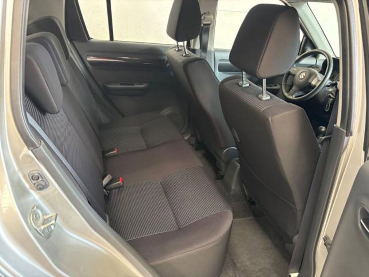 Suzuki Swift 1.3 4x4 5p. GL (11)