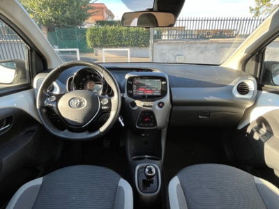Toyota Aygo Connect 1.0 VVT-i 72 CV 5 porte x-play MMT (11)