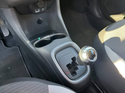 Toyota Aygo Connect 1.0 VVT-i 72 CV 5 porte x-play MMT (13)