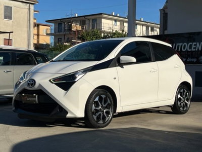 Toyota Aygo Connect 1.0 VVT-i 72 CV 5 porte x-play MMT (3)