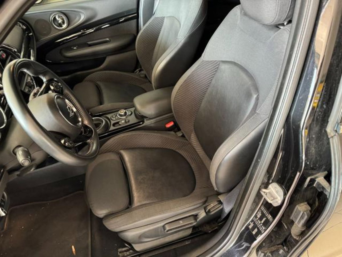 MINI Mini Clubman 2.0 Cooper D Hype Clubman (3)