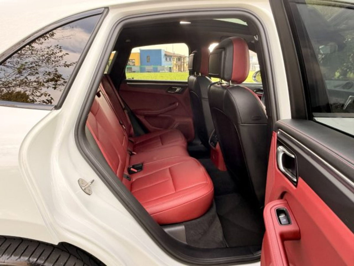 Porsche Macan 2.0 265cv pdk (11)