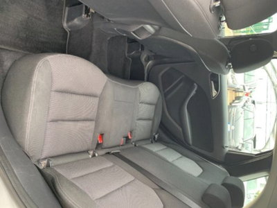 Mercedes-Benz Classe B 180 CDI BlueEFFICIENCY Premium (9)