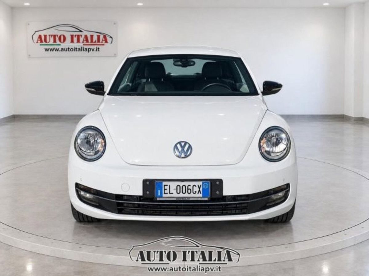 Volkswagen Maggiolino 2.0 TSI DSG Sport (2)