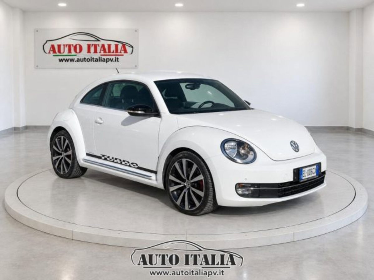 Volkswagen Maggiolino 2.0 TSI DSG Sport (3)
