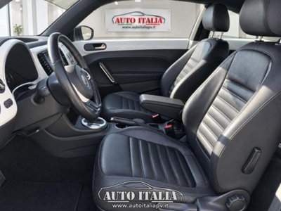 Volkswagen Maggiolino 2.0 TSI DSG Sport (9)