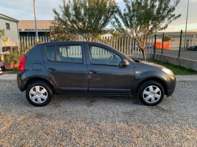 Dacia Sandero 1.2 16V Lauréate (6)
