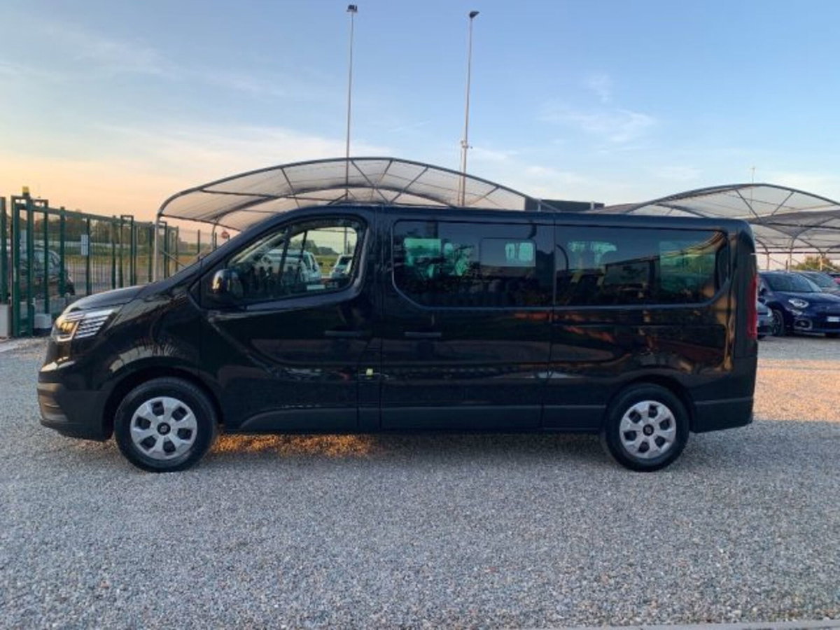 Renault Trafic Furgone BluedCi 150CV EDC PL-TN SpaceClass (2)