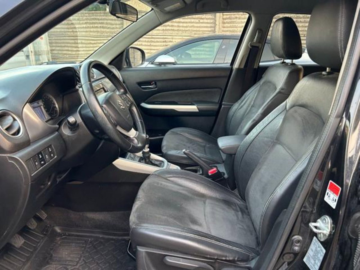Suzuki Vitara 1.6 DDiS V-Top (5)